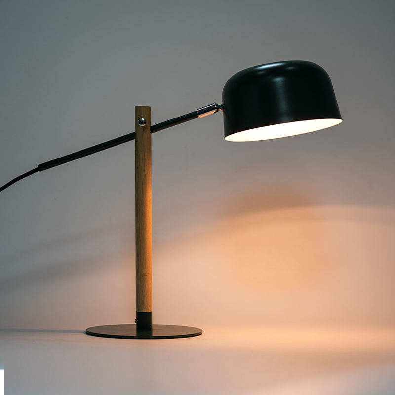 Lampa de masă de citire metalică de birou