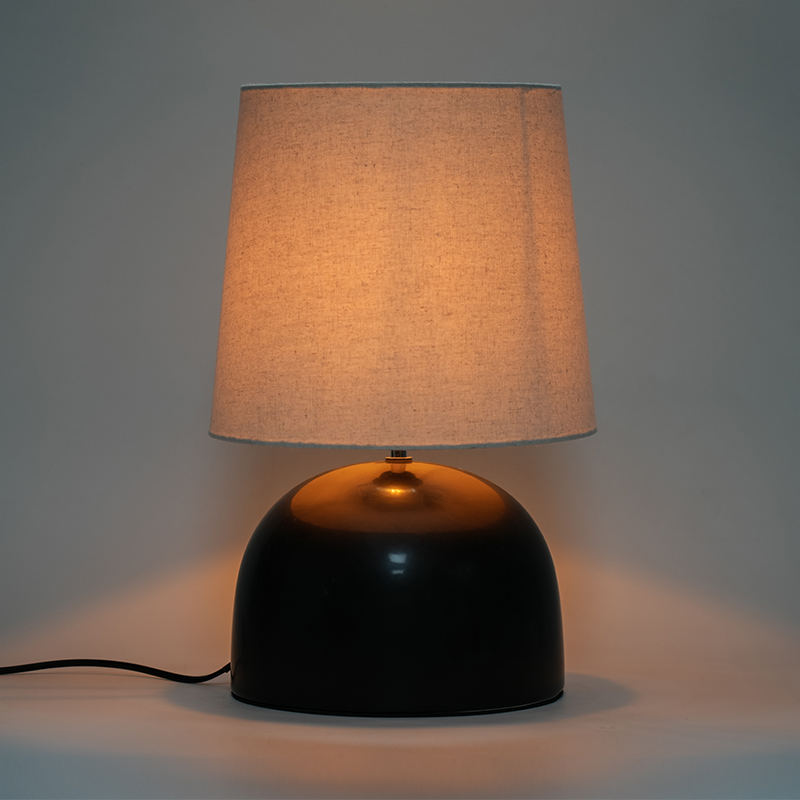 Lampa mare de masă rotundă din ceramică simplă