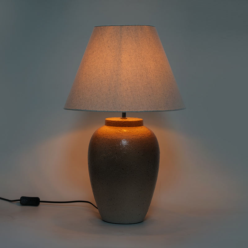 Lampa de masă ceramică de culoare nostalgică retro