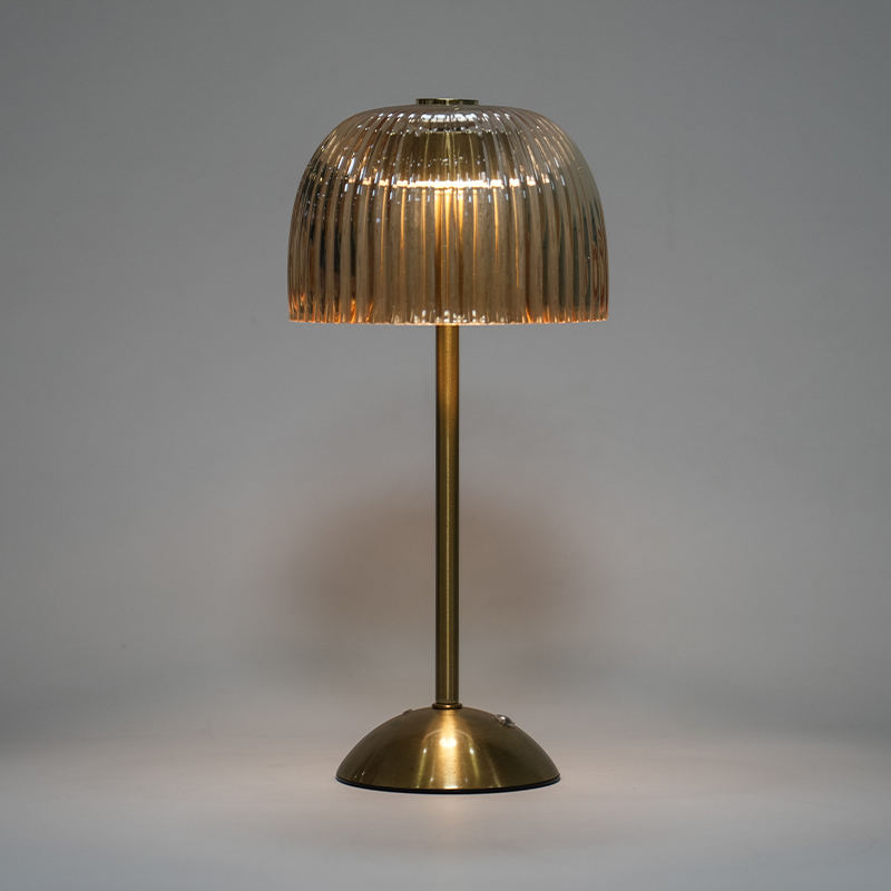 LED American Retro Charging Table Lampa