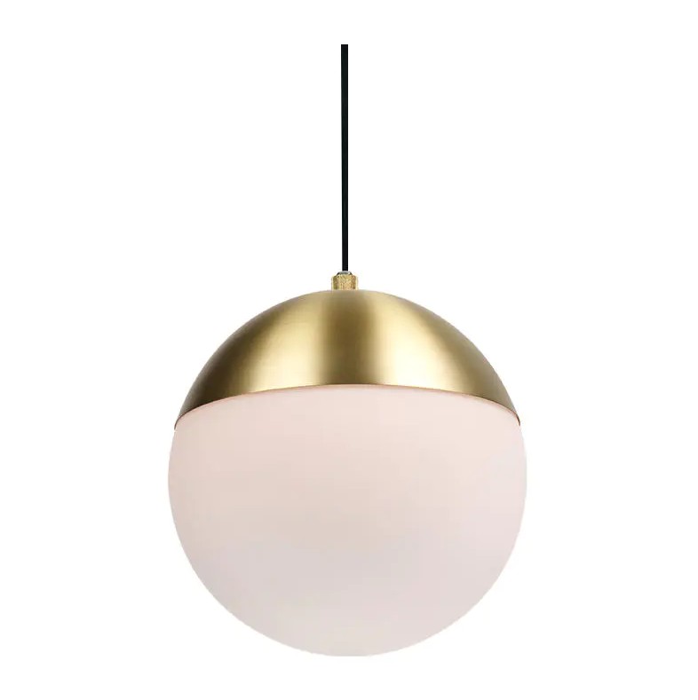 Ce este mai bun, un candelabru de sticlă sau un candelabru de cristal?